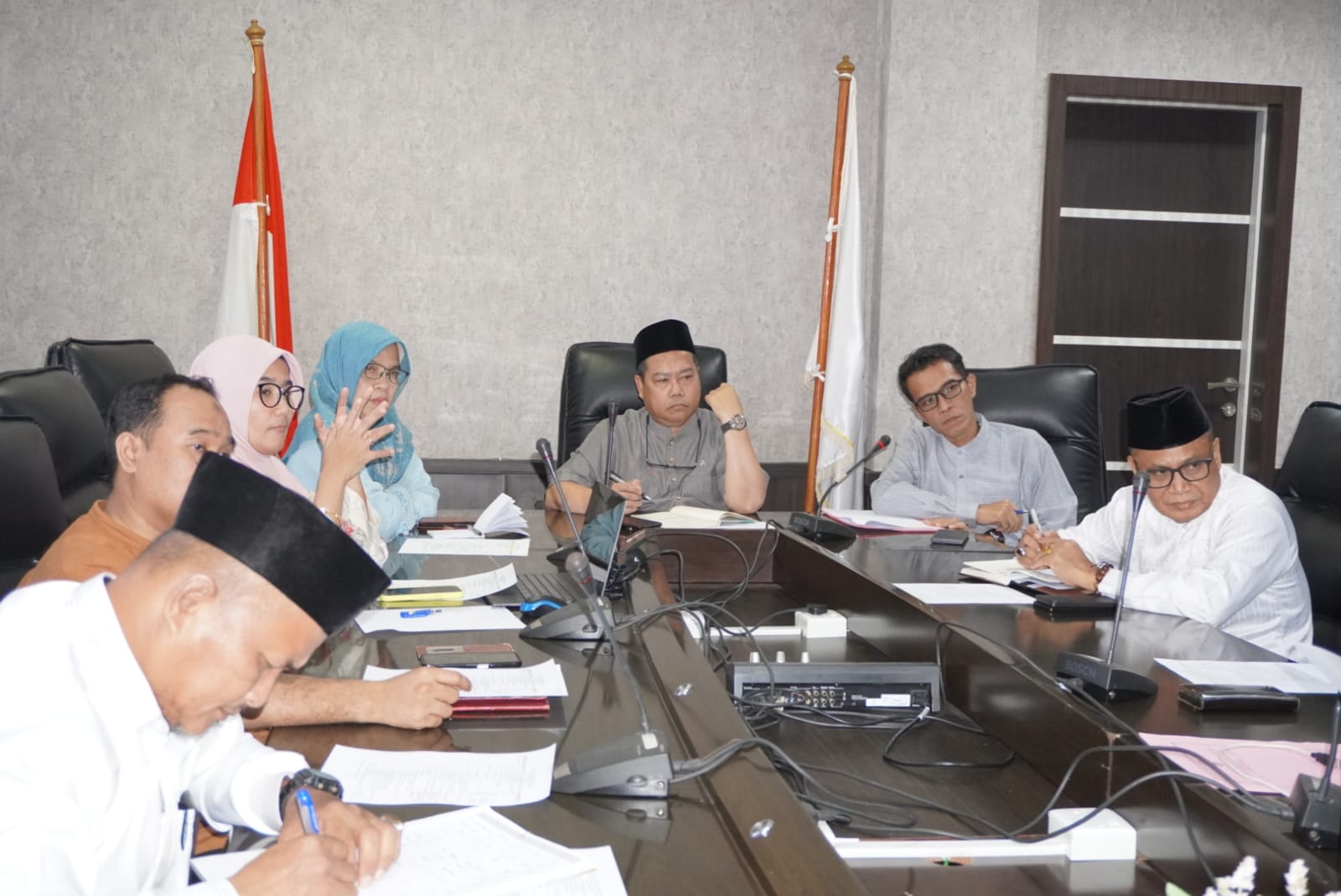 Badan Perencanaan, Penelitian, dan Pengembangan Provinsi Kepulauan Riau kembali melaksanakan Rapat Persiapan Pelaksanaan Musrenbang Provinsi Kepulauan Riau Tahun 2024